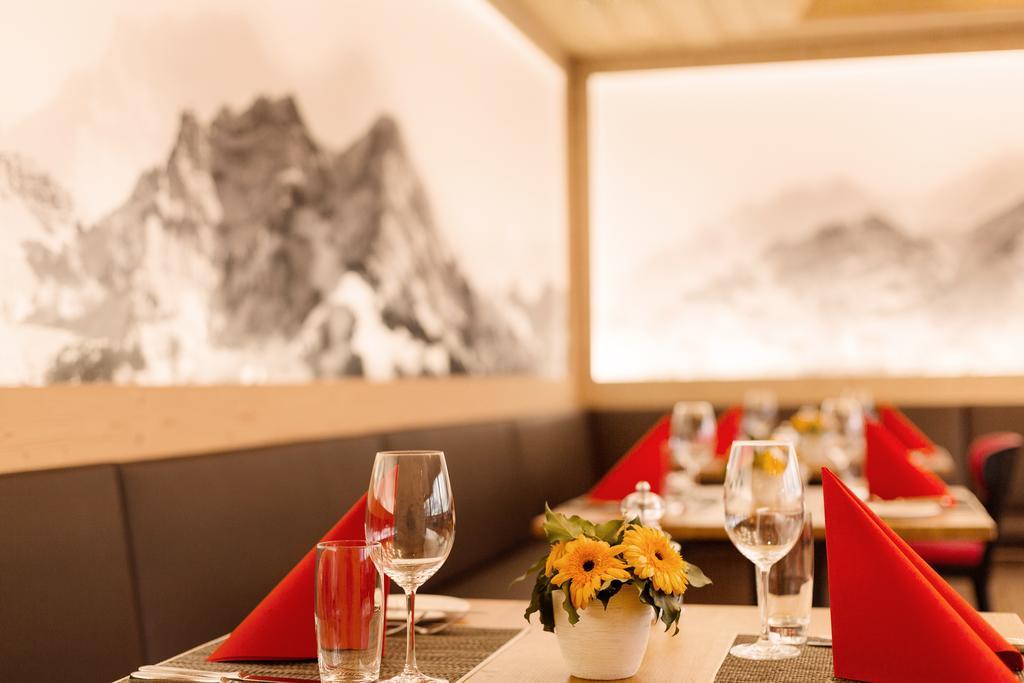 Adler Adelboden Hotel ภายนอก รูปภาพ